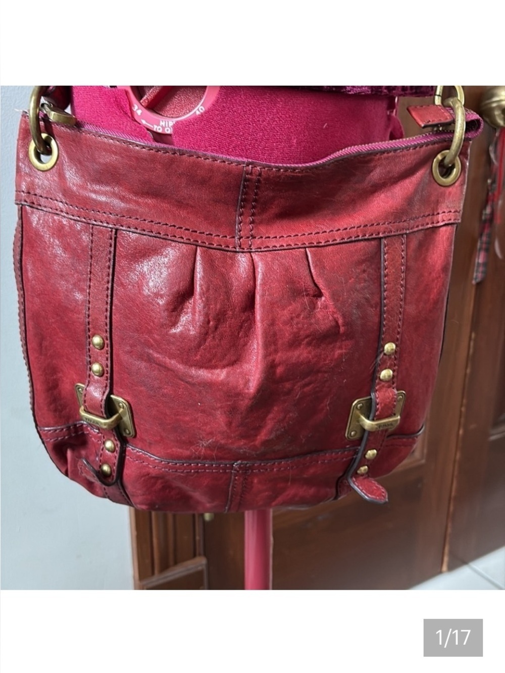 Fossil   Vintage  Crossbody bag leather  dark red  brass hardware medium  VGUC